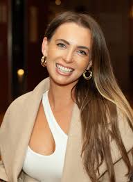 Falling In Love Again With Your Spouse: Sasha Fedorovsky Of The Mind Heart  Method On 5 Things You Need To Rekindle Love In A Marriage That Has Gone  Cold