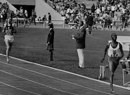 Berkane, 14 settembre 1974) è un ex mezzofondista marocchino, di lingua madre berbera. Kipchoge Keino Set Standard For Kenyan Runners In 1968 The New York Times