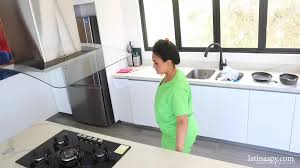 Latina Amateur Milena | Amateur - W22 | PornWex