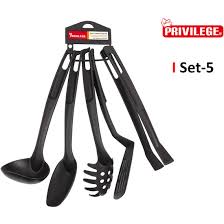 Es una herramienta que se. Set 5 Palas Cocina Plastico Privilege Negro
