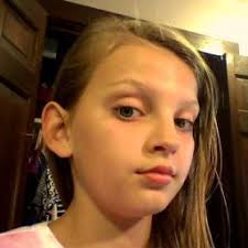 Ella Rapp (@rapp_ella)