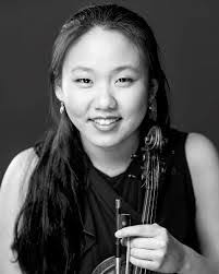 Stella Chen's Instagram, Twitter & Facebook