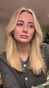 Justine Labonte's Instagram, Twitter & Facebook