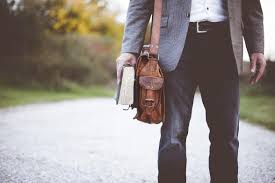Back to cover letter samples. Pros And Cons Of Being A College Professor Inomics