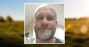 Shannon Hammer's Instagram, Twitter & Facebook