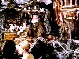 New orleans square attraction at disneyland, opened on march 18, 1967. Disneyland From The Pirates Of The Caribbean To The World Of Tomorrow 1968 Youtube