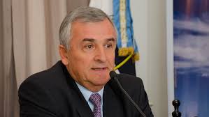 Hubo amontonamientos en muchas escuelas. La Oposicion A Gerardo Morales Pidio Dejar Sin Efecto El Adelantamiento De Las Elecciones Telam Agencia Nacional De Noticias
