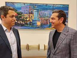 Πρώτος εξάδελφός του είναι ο πρώην. Qjgpxdfqubraqm