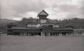 In negeri sembilan, the earliest known traditional malay royal palace was istana. Ramai Sebut Pasal Keris Siamang Tunggal Tapi Kita Ada Pendekar Siamang Gagap Soscili