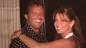 La serie de luis miguel en netflix ha revivido uno de sus secretos mejor guardados: Los Romances Mas Sonados De Luis Miguel En Fotos Mamaslatinas Com