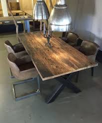 Walton Aus Eiche Waggonplanken Aus Eiche Rustikal Waggonplanken Walton Mit Bildern Rustikaler Esstisch Holz Esstisch Holz Eichentisch