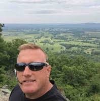 Danny Marshburn's Instagram, Twitter & Facebook