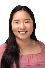 Esther Chin's Instagram, Twitter & Facebook