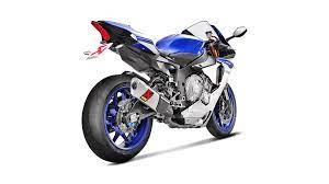 Yamaha's r1 family brings genuine racebike fun to the unwashed masses for a price that belies their capabilities. Yamaha Yzf R1 2018 Evolution Line Kit Titanium Akrapovic Motorcycle Exhaust