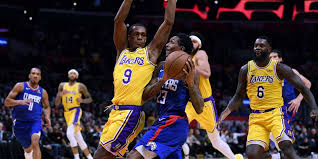 'we gave that one away'. Christmas In Los Angeles Clippers Vs Lakers Preview