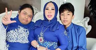 Mohd amin yasin, 42, diwakili peguamnya, mohd zaki zainal abidin dan nik mohamad amin nik abdullah. Datuk Seri Vida Dedah Bekas Suami Tidak Beri Nafkah Sejak 2008
