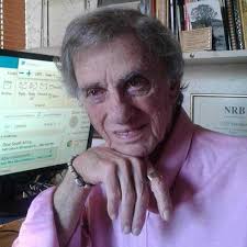 Legendariese oudjoernalis sterf