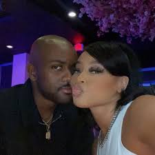 Erika Small and Larry Spikes |||'s Wedding Website