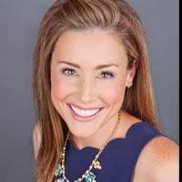 Nancy Hopper's Instagram, Twitter & Facebook