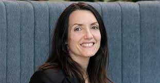 Laura Mazzeo's Instagram, Twitter & Facebook