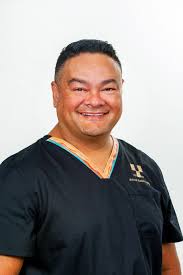 Kelvin Kong's Instagram, Twitter & Facebook