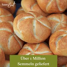 Wusstet Ihr Dass Hausbrot Uber 1 Million Semmeln Jahrlich Liefert Merkt Man Schon Dass Die Semmel In Osterreich Das Beliebteste Geb Semmeln Hausbrot Genuss