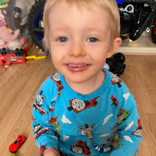 Kim Hibbert (@kimanddean) • Facebook, Connect with friends