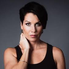 Maureen Shea's Instagram, Twitter & Facebook