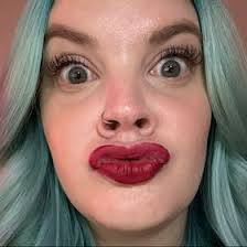 Brandy Wright (beautifulweirdos)