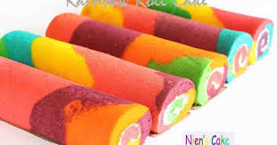 Rainbow Roll Cake For Ci Zendy Rainbow Cake Memang Sedang Naik Daun Semua Di Buat Rainbow Dari Penampakan Nya Me Kue Pelangi Kue Aneka Kue