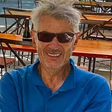 Mildly infuriating moment at the Master's Par 3 tournament. Numerous  outlets ran with this clip, using a variety of headlines like “Aaron Rai's  wife has game!” She has a name — and