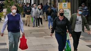 El ministerio de salud informó que otras dos comunas del biobío retrocederán a cuarentena a partir de se trata de florida y los álamos, que entrarán a cuarentena total a partir de las 05:00 de este. C2icx4asq2 0m