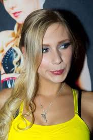 Erotikmodell Lena Nitro