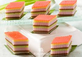 Koleksi Resep Kue Lapis Tepung Beras Rose Brand Paling Enak