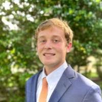 Noah Gelbart's Instagram, Twitter & Facebook