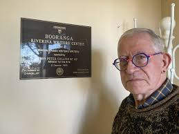 Booranga Writers Centre goes into recess after funding cuts