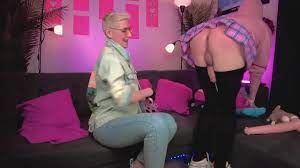 Hardcore spanking while cumming - XVIDEOS.COM