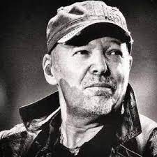 Le più belle canzoni di vasco rossi vasco rossi greatest hits subscribe & more videos: Lyrics Sognero Of Vasco Rossi