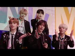 Ellen's ratings are down by 40 per cent in new york and chicago, 32 per cent in philadelphia, 50 per cent in san francisco and a massive 59 per cent in los angeles. Tomorrow X Together Performs We Lost The Summer On The Ellen Degeneres Show Watch Now