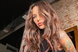 Según reveló la hija de marcelo tinelli en sus redes sociales, padecen de la enfermedad. Lo Extrana Cande Tinelli Envio Un Amoroso Mensaje En Redes Y No Fue Para Coti Minuto Neuquen