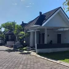 Rumah cantik dengan kawasan tanah yang luas sesuai untuk keluarga. Rumah Dijual Di Bantul Yogyakarta Rumah Secondary Pesona Kuantan Sonopakis