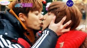 Boyfriend Photo Donghyun Minwoo Kissed Boyfriend Photos Boyfriend Photo