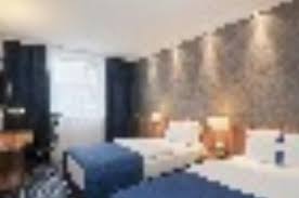 Hotels nearby the nearby bus stops and the st pauli underground station enable you to reach the city centre and sights in a matter of minutes.the hotel amenities include complimentary breakfast, parking, business center. Holiday Inn Express Hamburg St Pauli Messe Hotel Overview