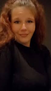 Corinne Sheehan's Instagram, Twitter & Facebook