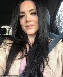 The official website of vanessa amorosi. Former Teen Pop Star Vanessa Amorosi Looks Very Different During 2020 Tv Interview Sound Health And Lasting Wealth