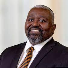 Andre Raiford's Instagram, Twitter & Facebook