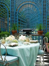 Whether you're gearing up for an intimate dinner party or planning a big holiday bash, tablescapes are a festive way to kick off any good. Outdoor Table Setting Ideas How To Set Your Outdoor Table
