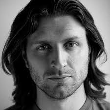 Damian James's Instagram, Twitter & Facebook