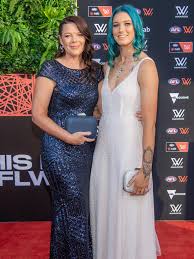 Previously, she played for brisbane in the inaugural afl women's. W Awards Fashion Coral Carpet Looks From Aflw Stars Herald Sun