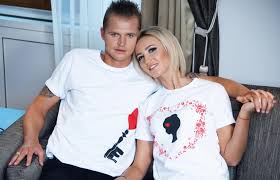 Maybe you would like to learn more about one of these? Byvshij Muzh Buzovoj Prokommentiroval Skandal Na Match Tv Sharij Net